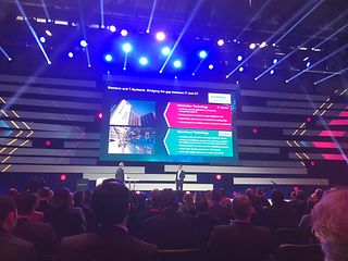 <nobr>T-Systems</nobr> and Siemens drive digitization of German industry.
