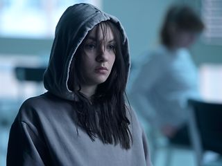 Emma Drogunova als „Kim“ in Wild Republic.