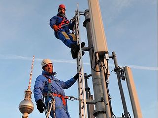 Marco Steffens and colleague Matthias Wölky (top).