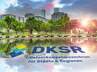 Kollage Stadtlandschaft und Logo Datenkompetenzzentrum für Städte und Regionen - DKSR. 