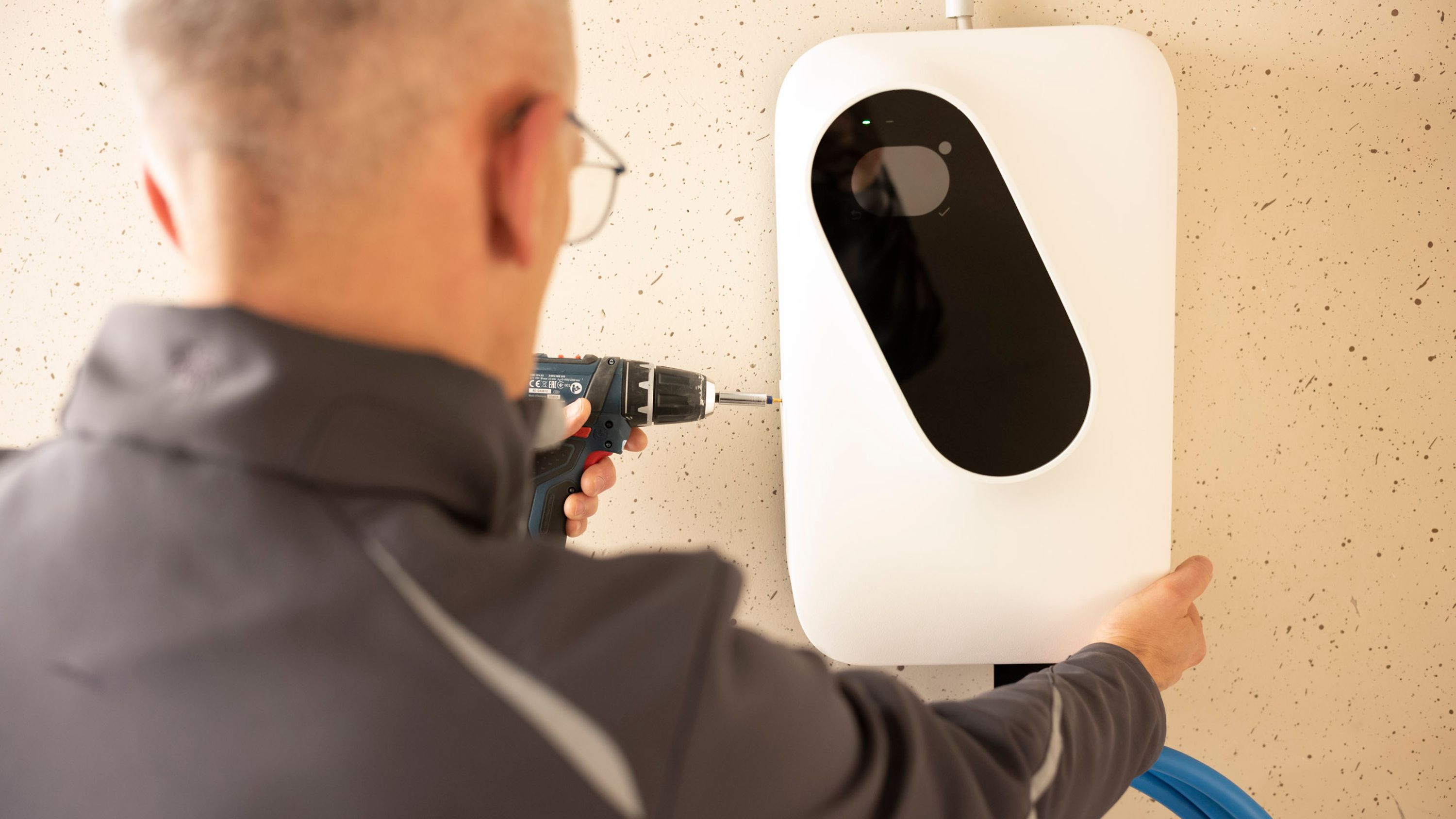 Charging solution for electric cars Deutsche Telekom