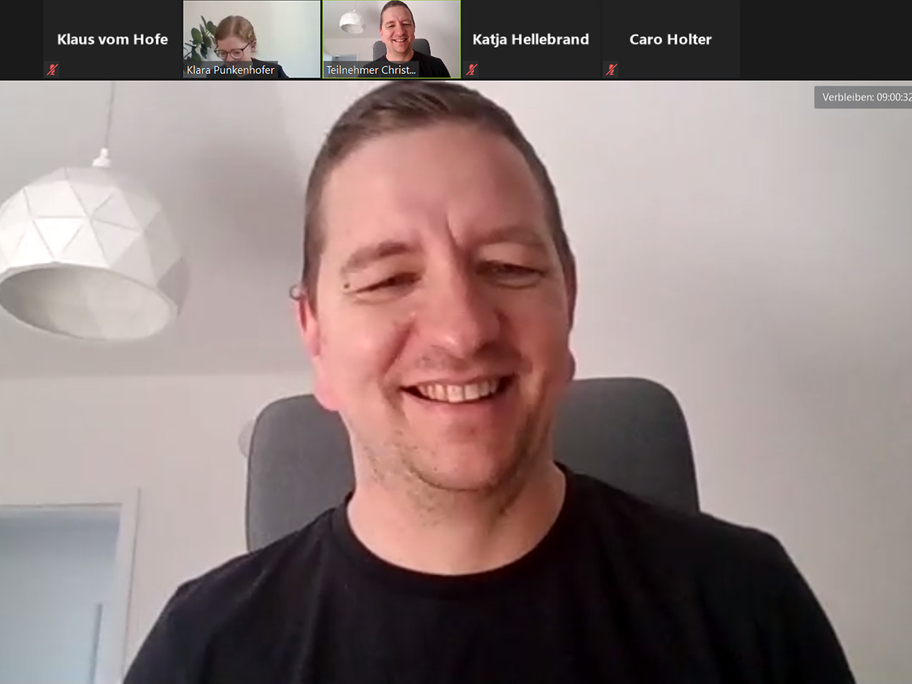 Deutsche Telekom customer Christian Baum shared his views at the Customer Café.