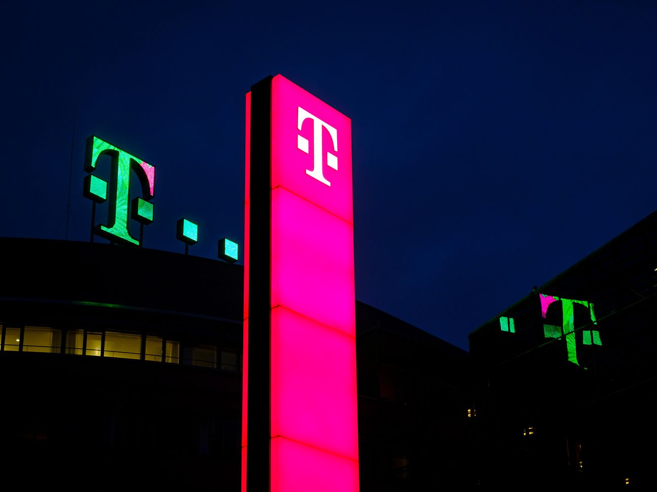 Das Dach der Telekom-Zentrale in Bonn: Telekom setzt Zeichen für Klimaschutz.