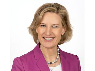 Prof Dr. Angelika Niebler
