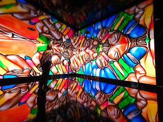 Kunst gegen Hass am Exponat Unhate.